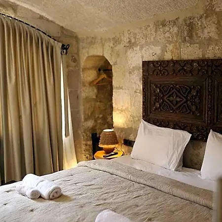 Potamia Cave * Ürgüp